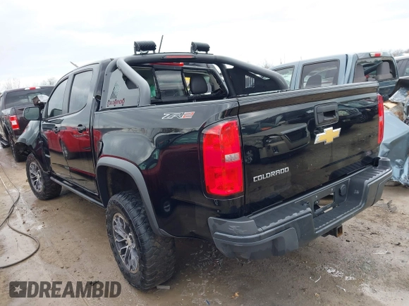 2018 Chevrolet Colorado 4WD ZR2 with VIN 1GCPTEE1XJ1150987, listed as a IAAI auction lot 41866089 with 1 mi miles. Bid and sale history available at carsss.com. Image 3.