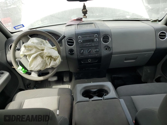 2008 Ford F-150 XL z VIN 1FTPX12V18FA19349, wystawiony jako Copart lot #86649194 z przebiegiem Nie podano mil oraz Szkoda całkowita • Salvage title. Historia ofert i sprzedaży dostępna na DreamBid. Obrazek 8.