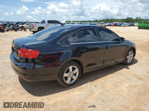2012 Volkswagen Jetta TDI w/Premium & Nav with VIN 3VWLL7AJ7CM367139, listed as a Copart auction lot 60587835 with 238,919 mi miles and Clean title. Bid and sale history available at DreamBid. Image 3.