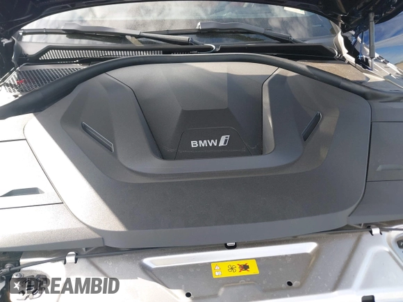 2024 BMW i4 M50 z VIN WBY33AW09RFS45891, wystawiony jako IAAI lot #41912747 z przebiegiem 313 988 mil mil oraz . Historia ofert i sprzedaży dostępna na DreamBid. Obrazek 10.