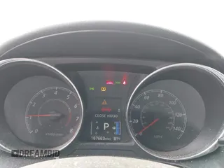 2019 Mitsubishi Outlander ES z VIN JA4AP3AU4KU021247, wystawiony jako IAAI lot #41921771 z przebiegiem 167 663 mil mil oraz . Historia ofert i sprzedaży dostępna na DreamBid. Obrazek 7.
