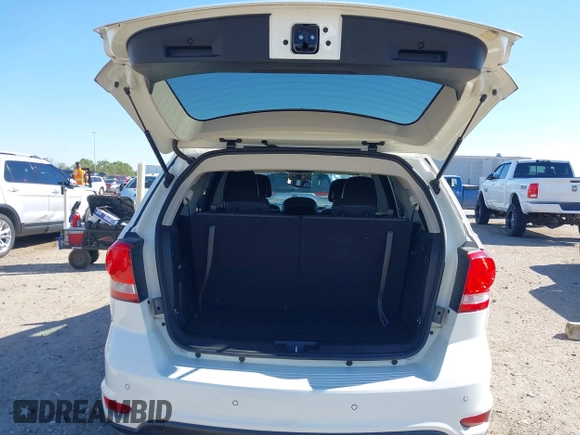 2017 Dodge Journey GT with VIN 3C4PDCEG8HT520505, listed as a IAAI auction lot 41843822 with 81,504 mi miles. Bid and sale history available at carsss.com. Image 19.
