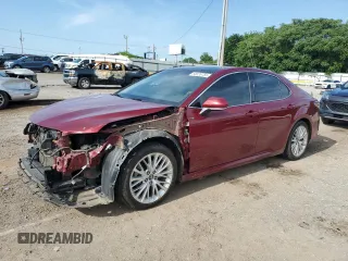 2018 Toyota Camry LE with VIN 4T1B11HK0JU548720, listed as a Copart auction lot 58226755 with 99,750 mi miles and Salvage title. Bid and sale history available at DreamBid. Image 1.