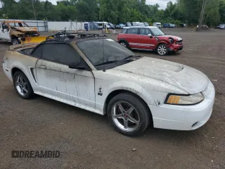 1999 Ford Mustang SVT Cobra z VIN 1FAFP46V6XF185040, wystawiony jako Copart lot #62527205 z przebiegiem Nie podano mil oraz Szkoda całkowita • Salvage title. Historia ofert i sprzedaży dostępna na DreamBid. Obrazek 4.