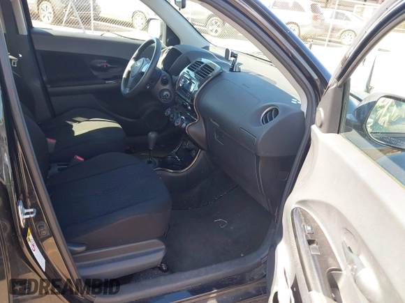 2008 Scion xD with VIN JTKKU10498J006447, listed as a IAAI auction lot 41883311 with 116,444 mi miles. Bid and sale history available at carsss.com. Image 5.
