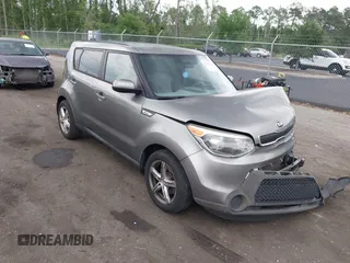 2015 Kia Soul z VIN KNDJN2A28F7113521, wystawiony jako IAAI lot #42390666 z przebiegiem 167 944 mil mil oraz . Historia ofert i sprzedaży dostępna na DreamBid. Obrazek 1.