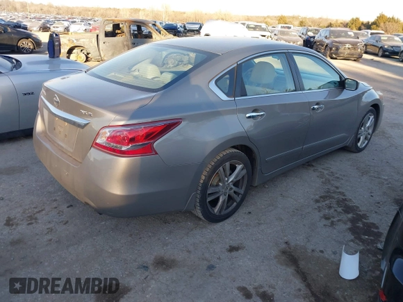 2013 Nissan Altima SV with VIN 1N4BL3AP4DN559367, listed as a IAAI auction lot 41436582 with 241,732 mi miles and . Bid and sale history available at DreamBid. Image 4.