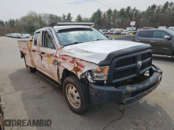 2017 Ram 2500 Tradesman z VIN 3C6UR5HJXHG647375, wystawiony jako IAAI lot #42608451 z przebiegiem 162 998 mil mil oraz . Historia ofert i sprzedaży dostępna na DreamBid. Obrazek 39.