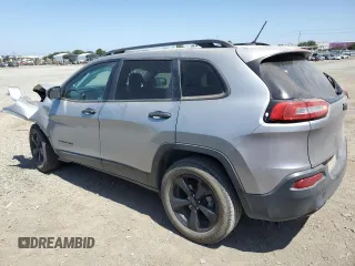 2017 Jeep Cherokee Sport z VIN 1C4PJLAB4HW559931, wystawiony jako Copart lot #58856295 z przebiegiem 86 292 mil mil oraz Szkoda całkowita • Salvage title. Historia ofert i sprzedaży dostępna na DreamBid. Obrazek 2.