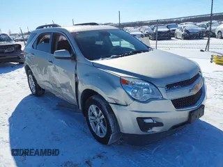 2015 Chevrolet Equinox LT z VIN 1GNALBEK5FZ119031, wystawiony jako IAAI lot #41565067 z przebiegiem 132 848 mil mil oraz . Historia ofert i sprzedaży dostępna na DreamBid. Obrazek 1.