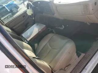 2006 Chevrolet Silverado 1500 Work Truck with VIN 3GCEC14X06G253088, listed as a Copart auction lot 43375235 with 239,459 mi miles and Salvage Title. Bid and sale history available at carsss.com. Image 8.