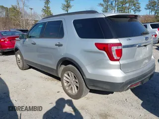 2016 Ford Explorer with VIN 1FM5K8B89GGB15484, listed as a IAAI auction lot 41653792 with 125,074 mi miles and . Bid and sale history available at carsss.com. Image 3.