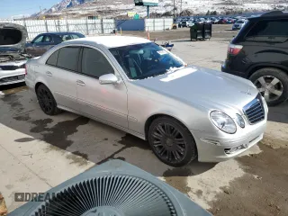 2007 Mercedes-Benz E-Class 3.5L with VIN WDBUF87X27X214750, listed as a Copart auction lot 49514575 with 174,551 mi miles and Clean Title. Bid and sale history available at carsss.com. Image 4.