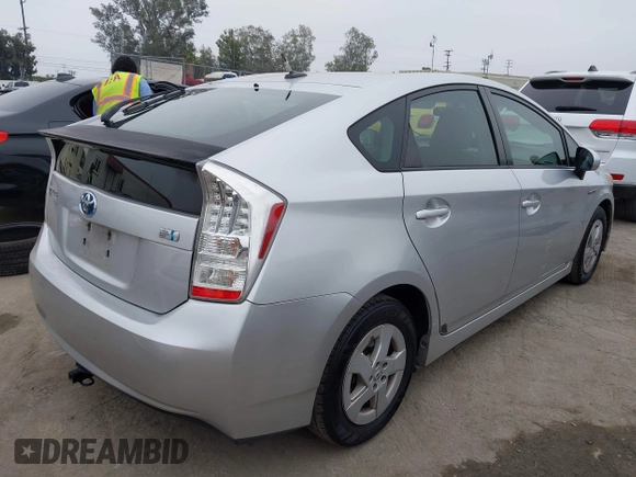 2010 Toyota Prius II z VIN JTDKN3DU0A5204746, wystawiony jako IAAI lot #42499294 z przebiegiem 254 114 mil mil oraz . Historia ofert i sprzedaży dostępna na DreamBid. Obrazek 4.