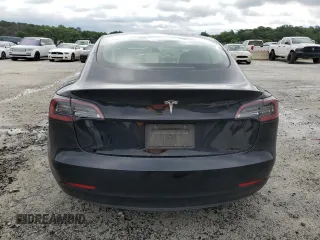 2023 Tesla Model 3 z VIN 5YJ3E1EA6PF437132, wystawiony jako Copart lot #59059455 z przebiegiem 104 063 mil mil oraz Czysty tytuł • Clean title. Historia ofert i sprzedaży dostępna na DreamBid. Obrazek 6.
