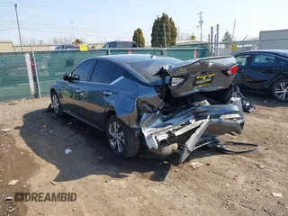 2020 Nissan Altima S z VIN 1N4BL4BVXLC124902, wystawiony jako IAAI lot #41766491 z przebiegiem 172 562 mil mil oraz . Historia ofert i sprzedaży dostępna na DreamBid. Obrazek 3.