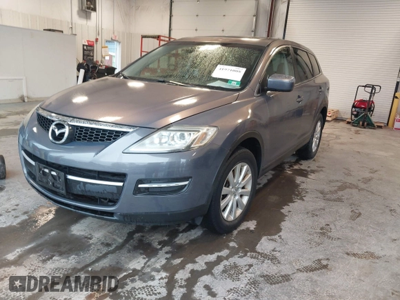 2008 Mazda CX-9 Sport with VIN JM3TB38V180138657, listed as a IAAI auction lot 41971008 with 137,338 mi miles. Bid and sale history available at carsss.com. Image 2.