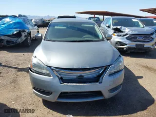 2013 Nissan Sentra SR with VIN 3N1AB7AP8DL775256, listed as a IAAI auction lot 41766105 with 144,583 mi miles. Bid and sale history available at carsss.com. Image 6.