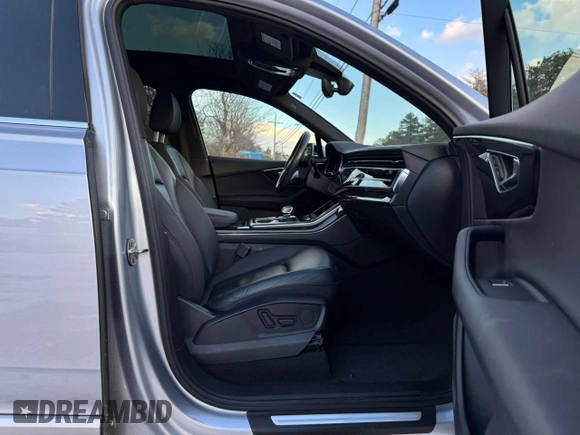 2021 Audi Q7 Premium with VIN WA1AXAF72MD024576, listed as a Copart auction lot 42853485 with 108,845 mi miles and Clean title. Bid and sale history available at DreamBid. Image 5.