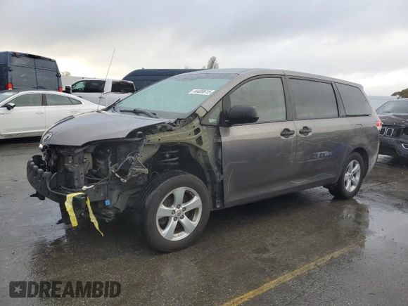2012 Toyota Sienna with VIN 5TDZK3DC1CS199892, listed as a Copart auction lot 44409615 with 223,327 mi miles and Salvage Title. Bid and sale history available at carsss.com. Image 1.