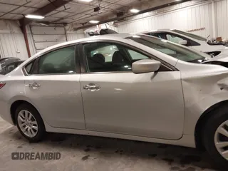 2015 Nissan Altima 2.5 S with VIN 1N4AL3AP0FN389832, listed as a IAAI auction lot 41684604 with 108,882 mi miles. Bid and sale history available at carsss.com. Image 14.