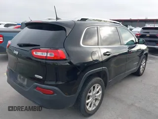2018 Jeep Cherokee Latitude Plus z VIN 1C4PJLLB8JD537848, wystawiony jako IAAI lot #42105562 z przebiegiem 158 602 mil mil oraz . Historia ofert i sprzedaży dostępna na DreamBid. Obrazek 4.
