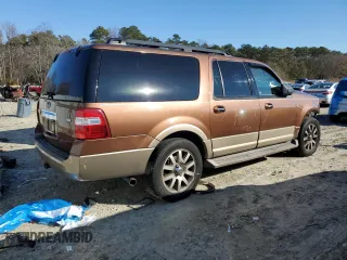 2011 Ford Expedition Max XLT with VIN 1FMJK1J50BEF00126, listed as a Copart auction lot 57623245 with 216,481 mi miles and Salvage title. Bid and sale history available at DreamBid. Image 3.