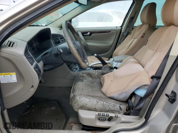 2004 Volvo V70 XC70 with VIN YV1SZ59H341127307, listed as a Copart auction lot 74380104 with 0 mi miles and Salvage Title. Bid and sale history available at carsss.com. Image 7.