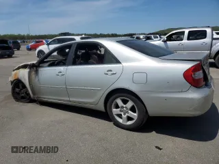 2004 Toyota Camry LE z VIN JTDBE32K740250691, wystawiony jako Copart lot #55793225 z przebiegiem Nie podano mil oraz Szkoda całkowita • Salvage title. Historia ofert i sprzedaży dostępna na DreamBid. Obrazek 2.
