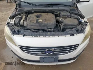2015 Volvo S60 T5 Drive-E Platinum z VIN YV140MFD0F1305935, wystawiony jako Copart lot #60303795 z przebiegiem 191 119 mil mil oraz Czysty tytuł • Clean title. Historia ofert i sprzedaży dostępna na DreamBid. Obrazek 11.