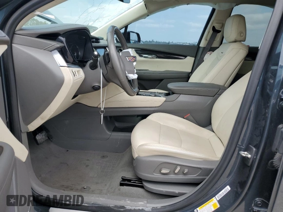 2021 Cadillac XT6 Premium Luxury with VIN 1GYKPCRS4MZ147444, listed as a Copart auction lot 44636035 with 38,160 mi miles and Salvage Title. Bid and sale history available at DreamBid. Image 7.