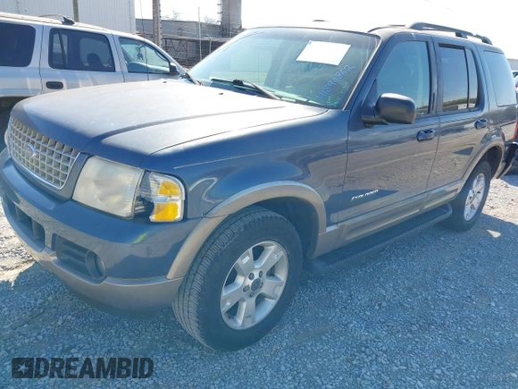 2002 Ford Explorer Eddie Bauer z VIN 1FMZU74E82UA41218, wystawiony jako IAAI lot #41890862 z przebiegiem 230 201 mil mil oraz . Historia ofert i sprzedaży dostępna na DreamBid. Obrazek 2.