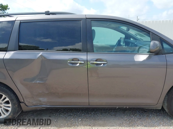 2017 Toyota Sienna XLE Auto Access Seat with VIN 5TDYZ3DC3HS794306, listed as a IAAI auction lot 42270099 with 130,829 mi miles and . Bid and sale history available at DreamBid. Image 14.