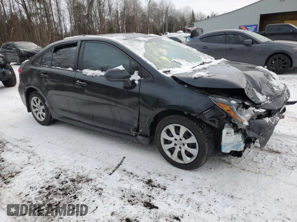 2021 Toyota Corolla L with VIN 5YFBPMBE9MP152360, listed as a Copart auction lot 83143844 with 136,981 mi miles and Salvage Title. Bid and sale history available at carsss.com. Image 4.
