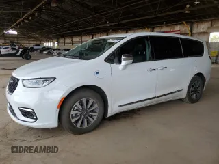 2022 Chrysler Pacifica Hybrid Limited z VIN 2C4RC1S74NR123134, wystawiony jako Copart lot #57906795 z przebiegiem 75 648 mil mil oraz Szkoda całkowita • Salvage title. Historia ofert i sprzedaży dostępna na DreamBid. Obrazek 1.