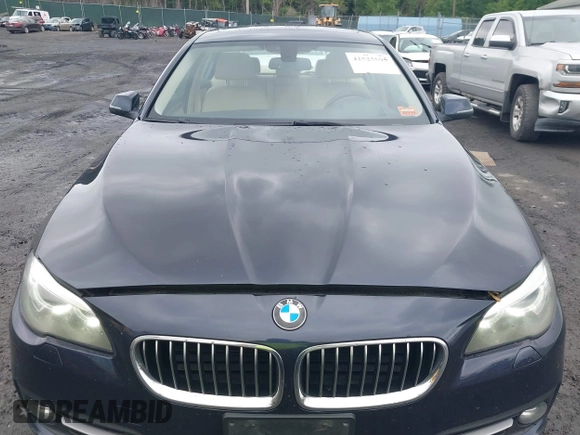 2015 BMW 5 Series 535d xDrive with VIN WBAFV3C5XFD686633, listed as a IAAI auction lot 42525595 with 125,794 mi miles and . Bid and sale history available at DreamBid. Image 12.