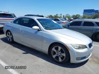 2007 BMW 3 Series 328i with VIN WBAWR33557PX78785, listed as a IAAI auction lot 42715324 with 141,544 mi miles and . Bid and sale history available at DreamBid. Image 1.