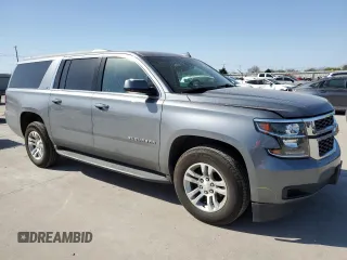 2019 Chevrolet Suburban LT z VIN 1GNSKHKC3KR408068, wystawiony jako Copart lot #49529125 z przebiegiem 115 547 mil mil oraz Czysty tytuł • Clean title. Historia ofert i sprzedaży dostępna na DreamBid. Obrazek 4.