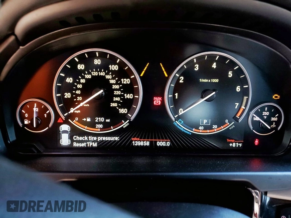 2014 BMW X5 xDrive50i with VIN 5UXKR6C53E0J71789, listed as a Copart auction lot 48925545 with 139,858 mi miles and Clean Title. Bid and sale history available at carsss.com. Image 9.