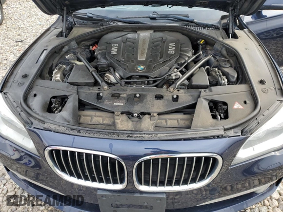 2015 BMW 7 Series 750Li xDrive with VIN WBAYF8C5XFD654218, listed as a Copart auction lot 51364905 with 181,537 mi miles and Clean title. Bid and sale history available at DreamBid. Image 11.