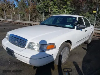 2010 Ford Police Interceptor with VIN 2FABP7BV7AX129688, listed as a IAAI auction lot 41508822 with 161,237 mi miles. Bid and sale history available at carsss.com. Image 17.