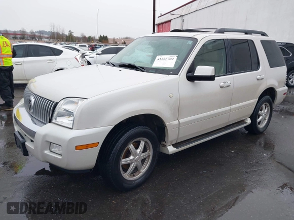 2006 Mercury Mountaineer Luxury with VIN 4M2EU47E26UJ16637, listed as a IAAI auction lot 41225702 with 179,169 mi miles. Bid and sale history available at carsss.com. Image 2.