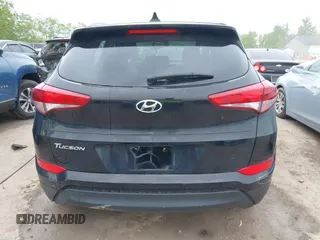 2018 Hyundai Tucson SEL Plus z VIN KM8J33A4XJU683300, wystawiony jako IAAI lot #42278806 z przebiegiem 65 737 mil mil oraz . Historia ofert i sprzedaży dostępna na DreamBid. Obrazek 16.