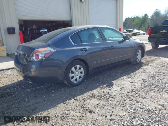 2009 Nissan Altima 2.5 S with VIN 1N4AL21E49N416348, listed as a IAAI auction lot 41455209 with 199,012 mi miles. Bid and sale history available at carsss.com. Image 4.