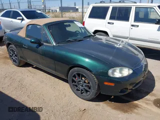 2001 Mazda MX-5 Miata with VIN JM1NB353410202216, listed as a IAAI auction lot 42126191 with Not Provided miles and . Bid and sale history available at DreamBid. Image 1.