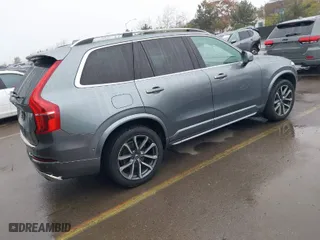 2017 Volvo XC90 Momentum with VIN YV4A22PKXH1169608, listed as a IAAI auction lot 41562681 with 81,226 mi miles. Bid and sale history available at carsss.com. Image 4.