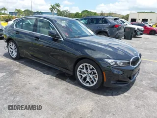 2025 BMW 3 Series 330i с VIN 3MW69CW00S8F33027, выставлен на аукционе IAAI как лот 42557185 с пробегом 7 010 миль миль и . История ставок и продаж доступна на DreamBid. Изображение 1.