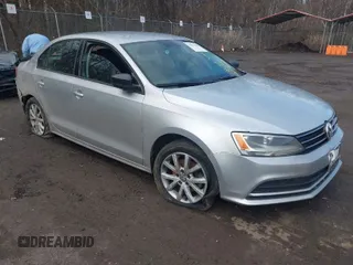 2015 Volkswagen Jetta Sedan 1.8T SE with VIN 3VWD17AJ3FM342172, listed as a IAAI auction lot 41527501 with 108,173 mi miles. Bid and sale history available at carsss.com. Image 1.