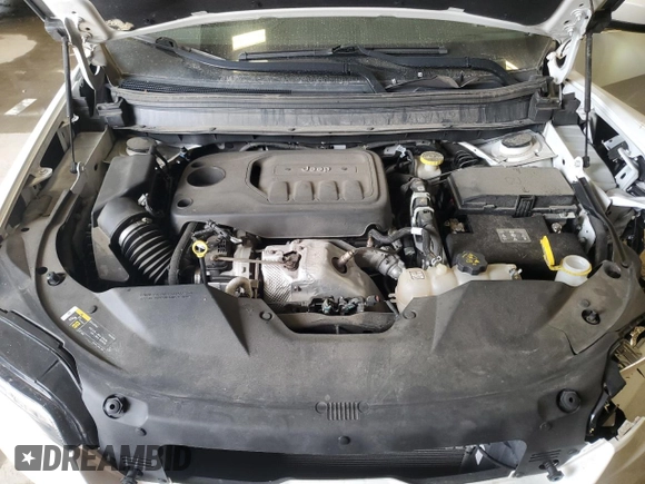 2019 Jeep Cherokee Altitude with VIN 1C4PJMLN8KD386205, listed as a Copart auction lot 54551055 with 98,197 mi miles and Salvage Title. Bid and sale history available at DreamBid. Image 12.