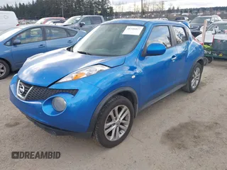 2011 Nissan Juke SL with VIN JN8AF5MV9BT011090, listed as a IAAI auction lot 41516827 with 130,629 mi miles. Bid and sale history available at carsss.com. Image 2.